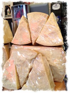 Parmesaani-juustot Catanian markkinoilla 2014